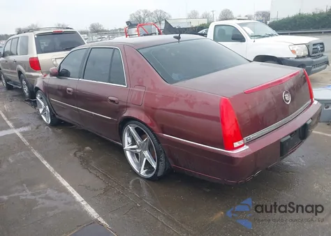 2007 Cadillac Dts Luxury I z USA, uszkodzony, nr VIN 1G6KD57Y07U142067